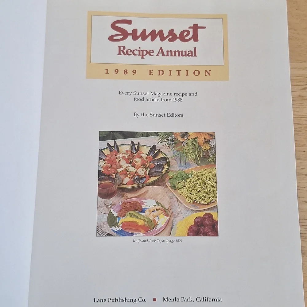 Vintage Sunset Recipe Annual 1989 Edition Hardcover Cookbook